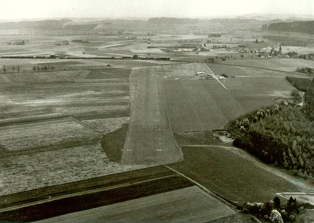 Anflug auf Graspiste EDNL 1959 Anflug auf Graspiste EDNL 1959